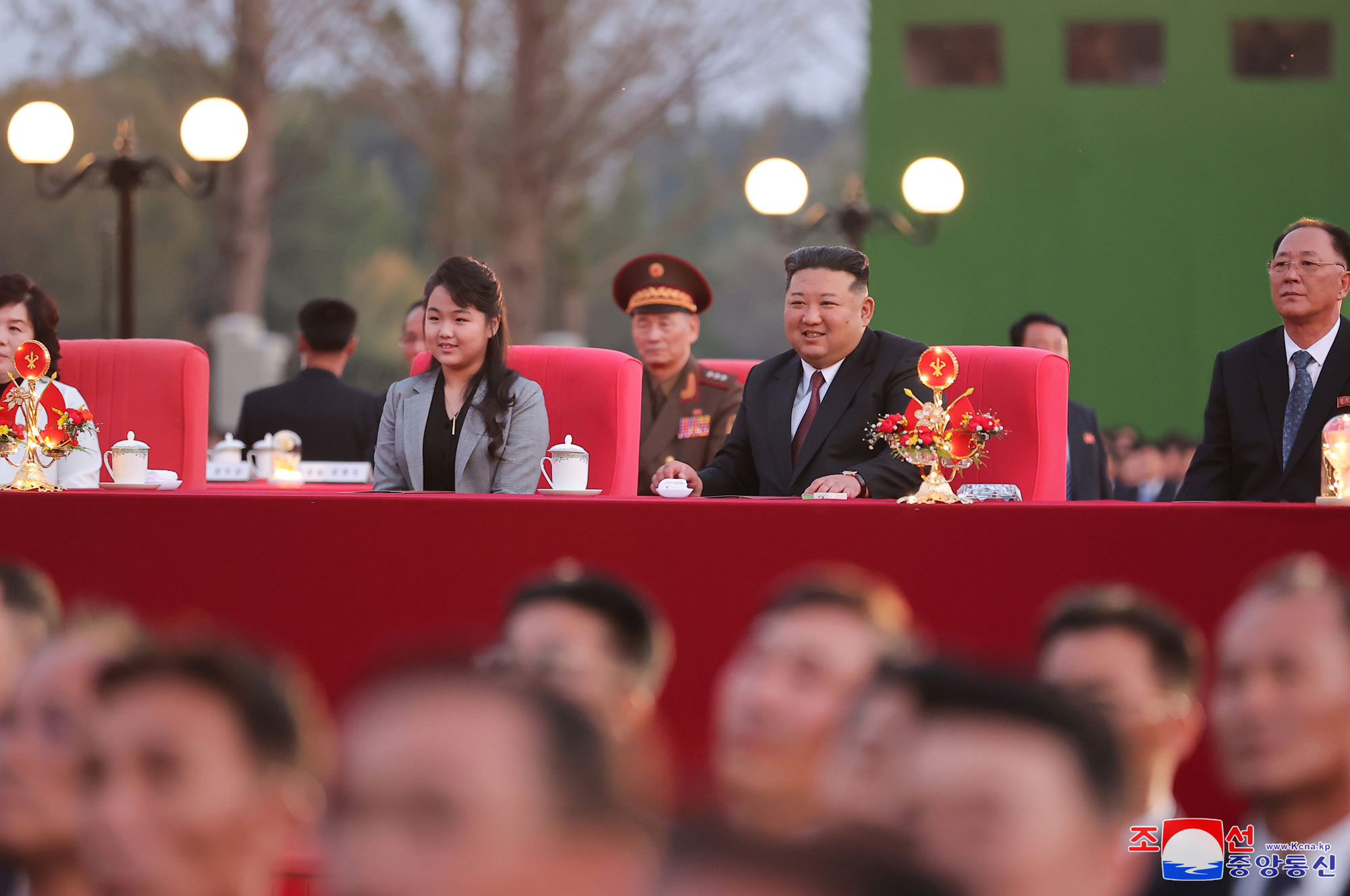 朝鮮労働党創立７９周年慶祝公演が盛大に行われました