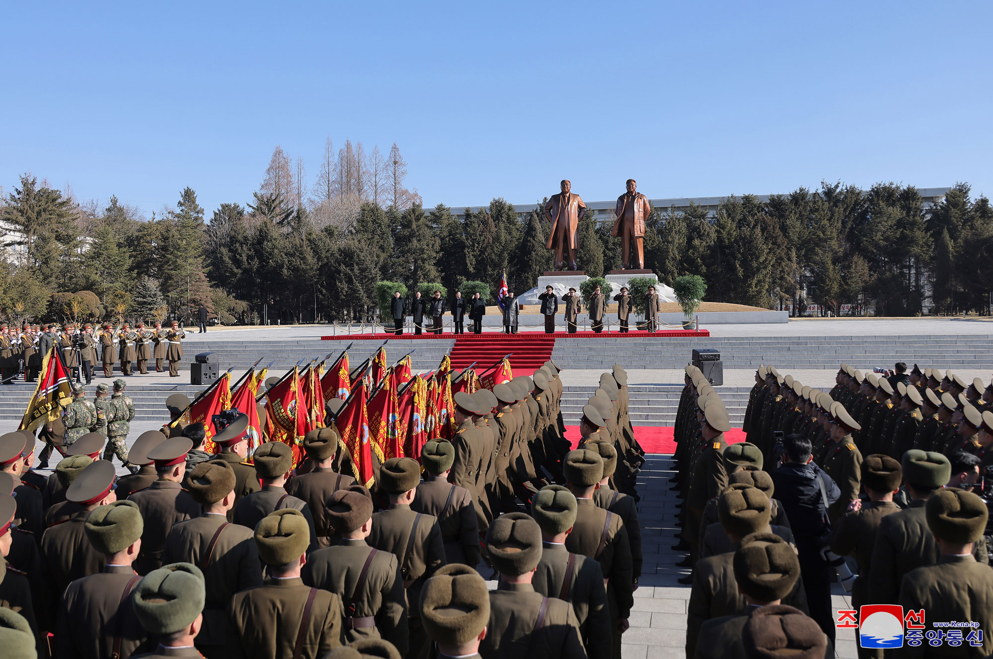 敬愛する金正恩総書記が主体的革命武力の最高軍事・政治学園である金日成政治大学を訪問