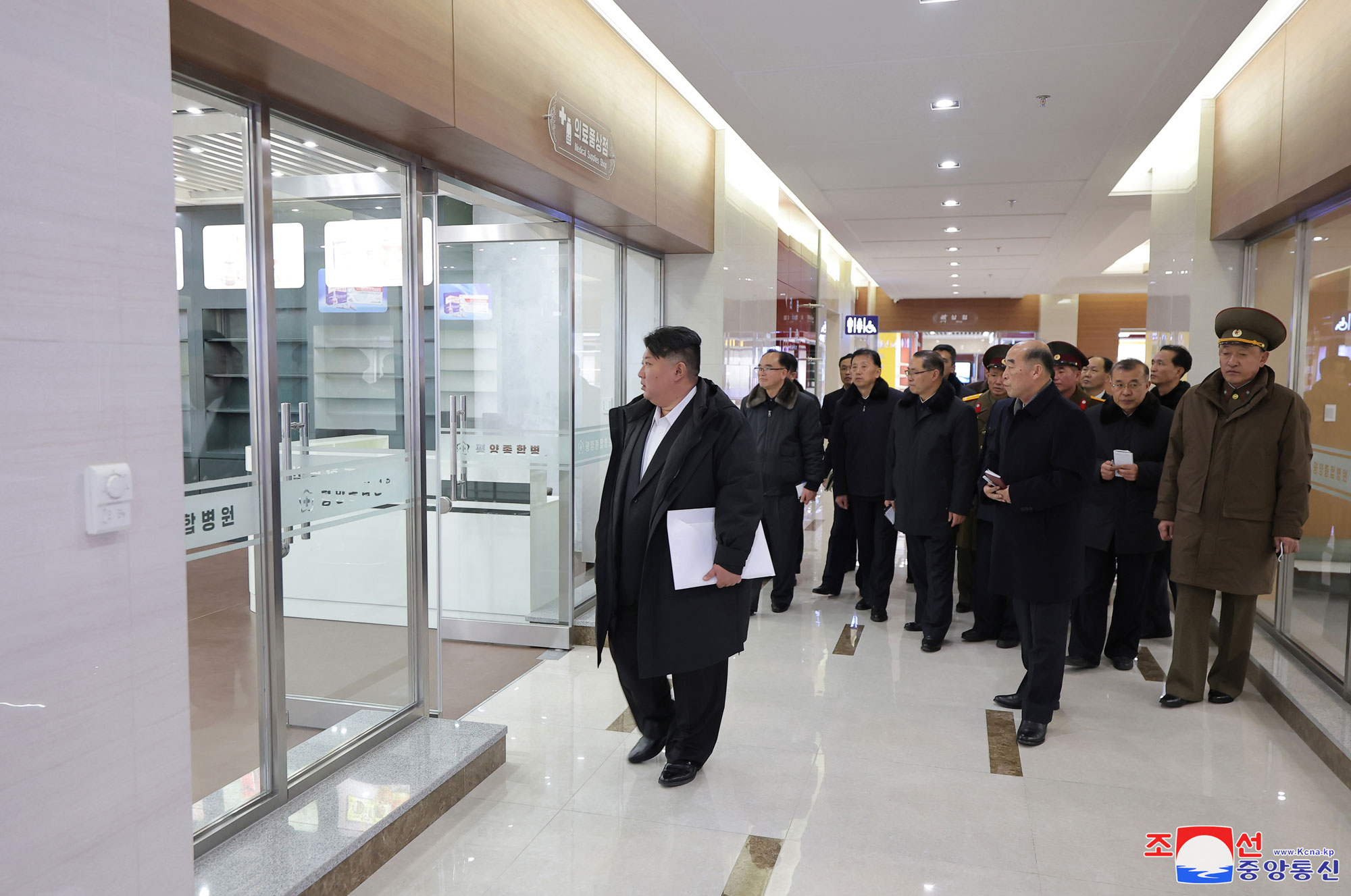 President of State Affairs Kim Jong Un visits completed Pyongyang General Hospital